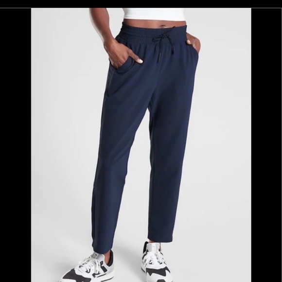 Athleta Metropolis Straight Leg Pant PrimaTwill Fabric Navy Blue sz.8 - Picture 7 of 13